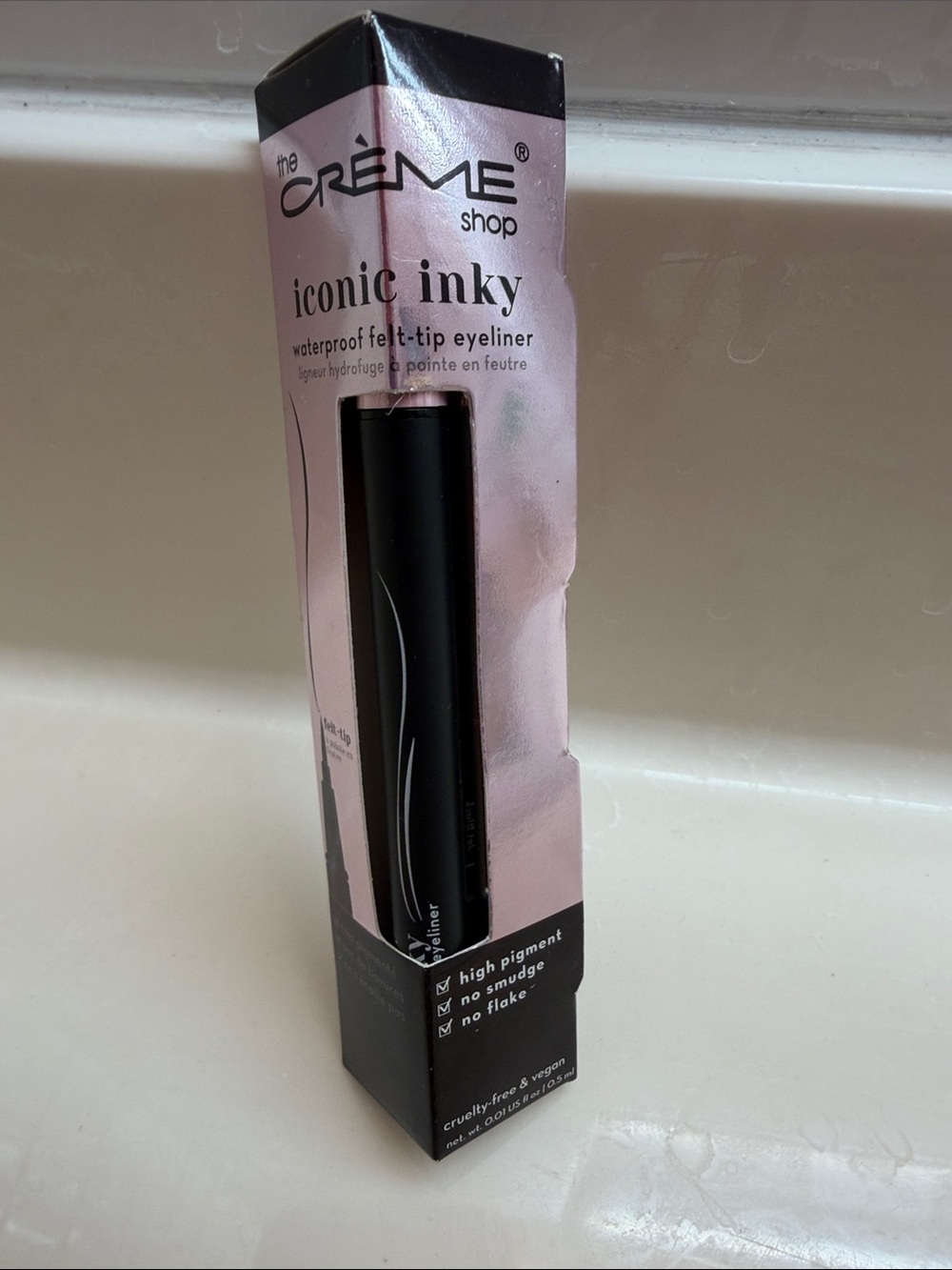 The Crème Shop Iconic Inky Waterproof Felt-Tip Eyeliner - Black